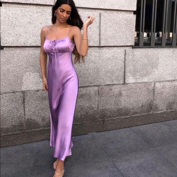 ZARA Blogger Favorite Satin Slip Dress - Picture 2 of 9